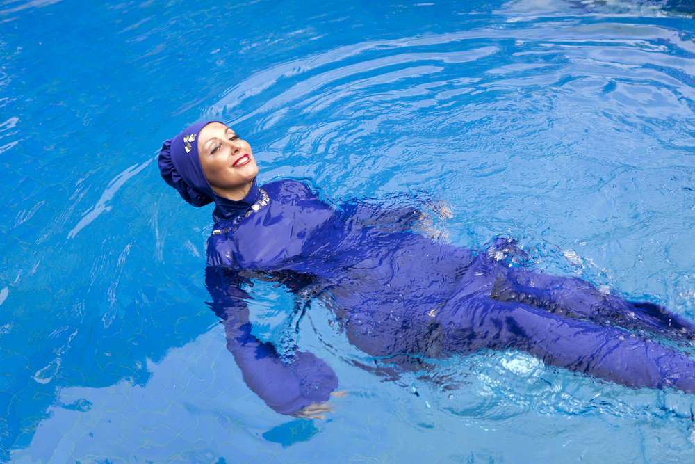 Berenang