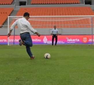 Ridwan Kamil dan Anies Baswedan