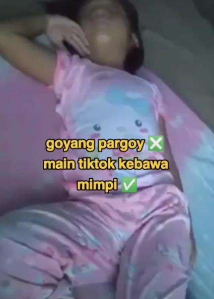 Main TikTok kebawa dalam mimpi, auto goyang pargoy.