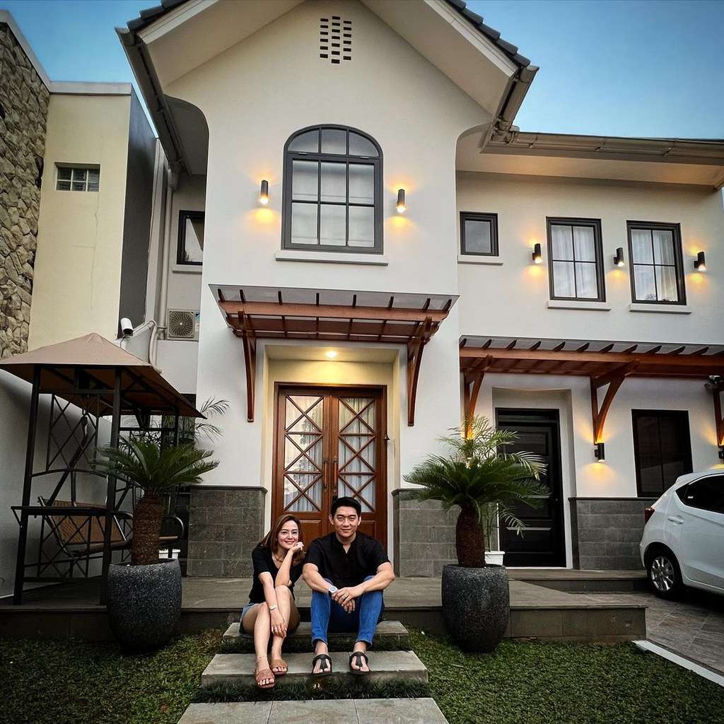 Ifan Seventeen dan Citra Monica istrinya