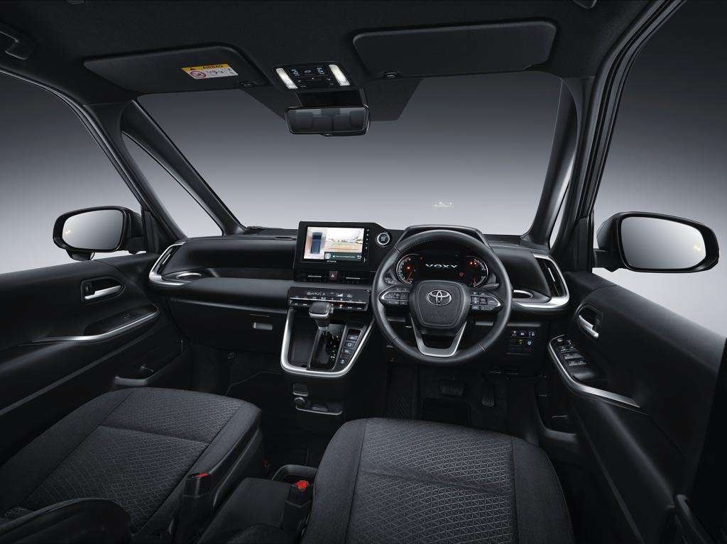 Toyota All New Voxy