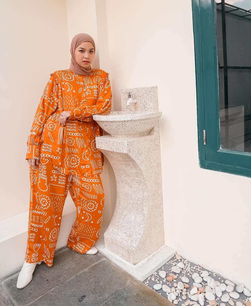 Fashion hijab