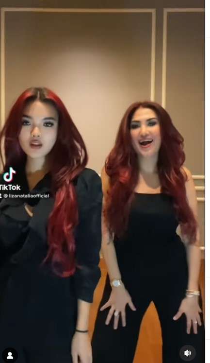 Liza Natalia dan putrinya Queennara