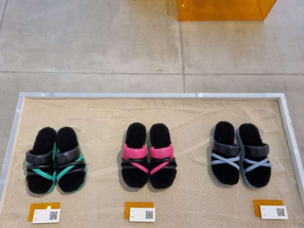 Koleksi MKS Shoes