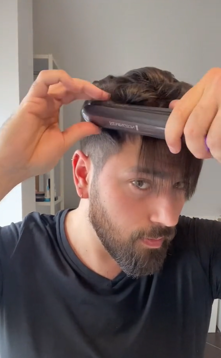 Menata Rambut dengan Catokan
