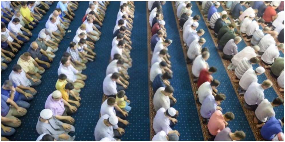 Hukum Sholat Tarawih