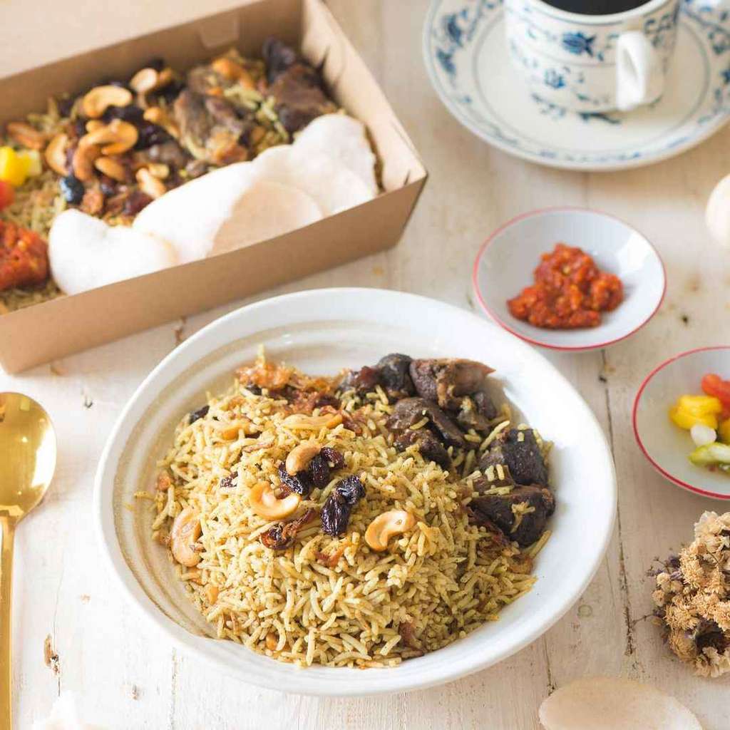 Mencicipi Lezatnya Nasi Kebuli di Depok yang Bisa Jadi Inspirasi Menu Bancakan