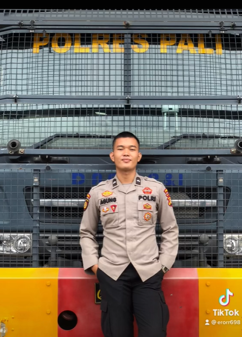 Kisah Satpol PP jadi polisi