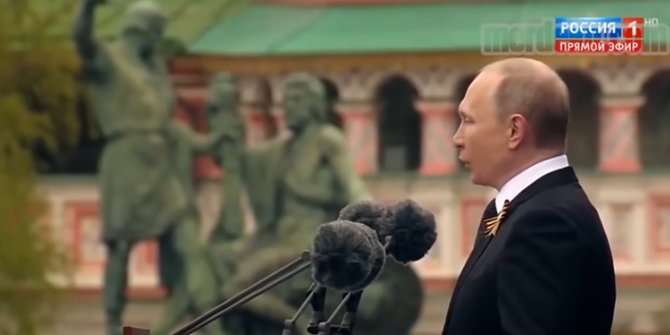 Vladimir Putin saat teriak 'Uraa'