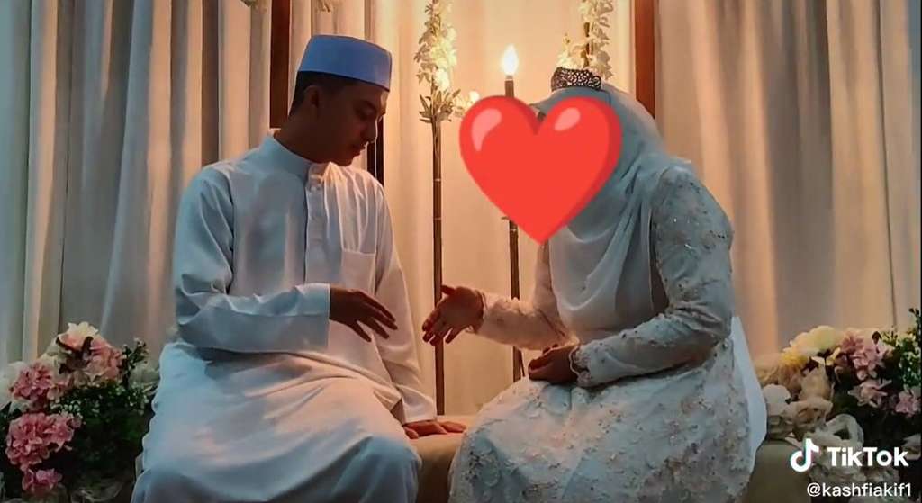 Pengantin pria grogi salaman dengan istrinya