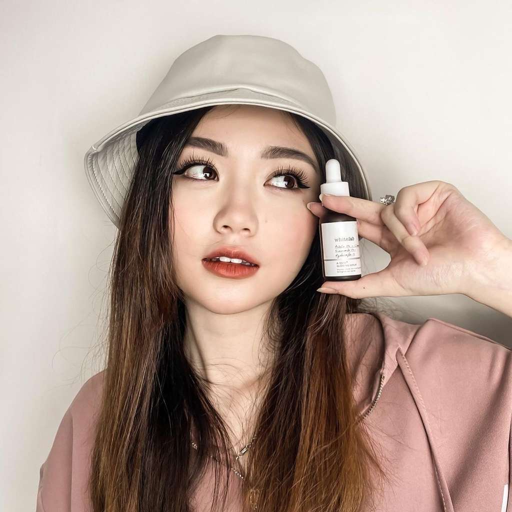 Tunangan Indra Kenz, Vanessa Khong
