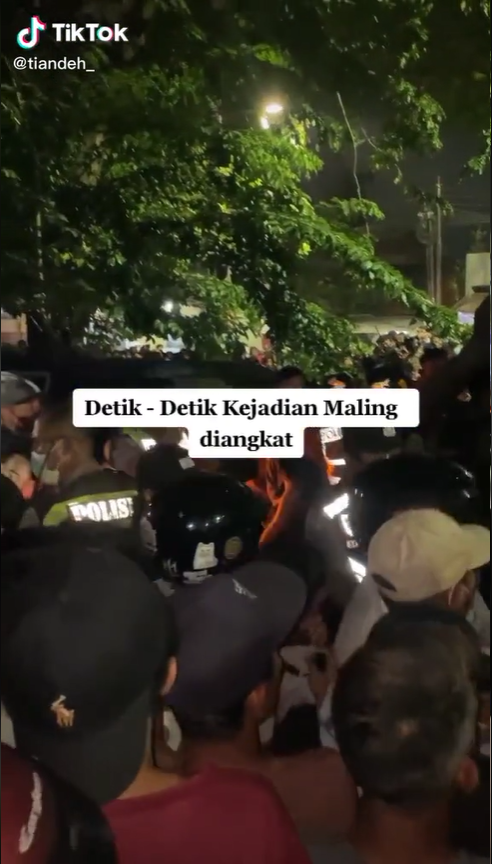 Maling ngumpet di selokan