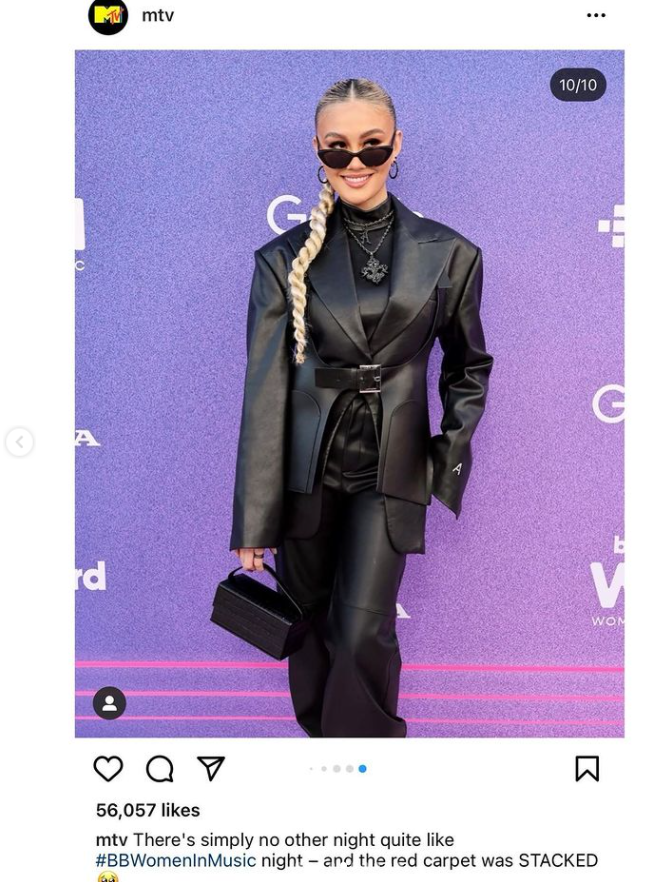 Instagram @agnezmo