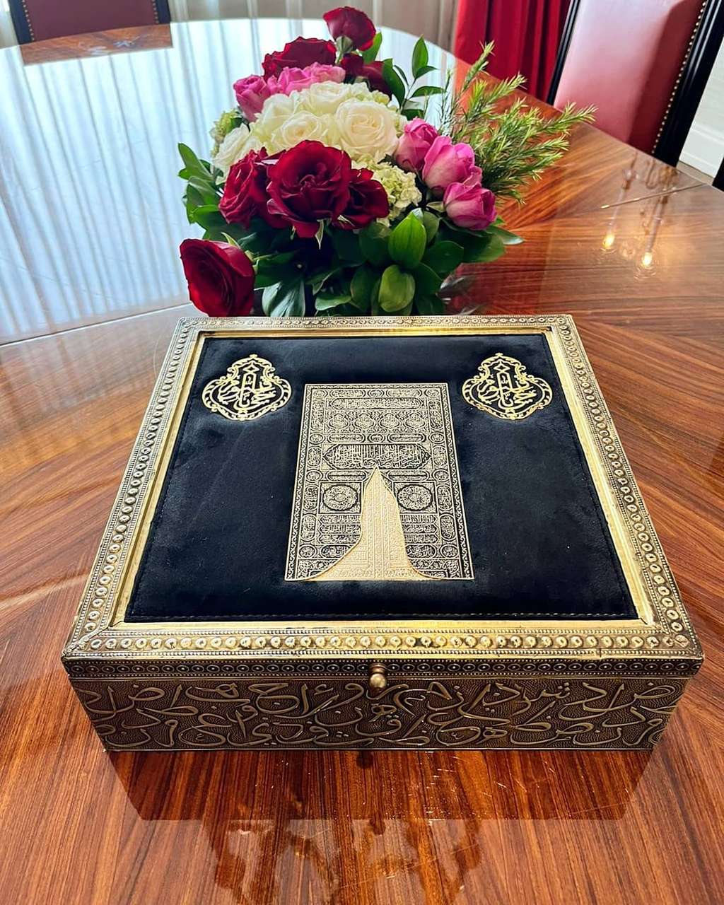 Hadiah Kiswah dari Pangeran Mohammed Bin Salman