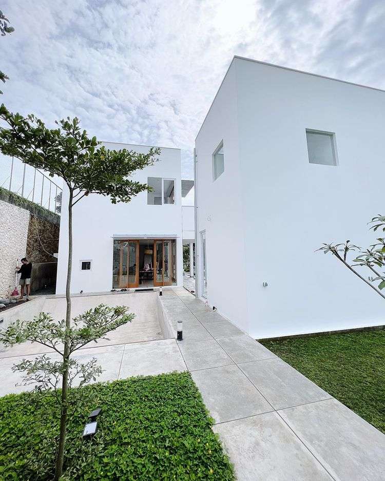 Nara House