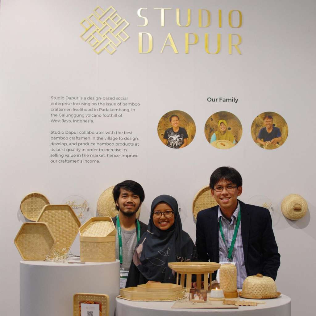 Studio Dapur - Mega Puspita & Studio Dapur - Founders Studio Dapur - Mega Puspita & Studio Dapur - Founders