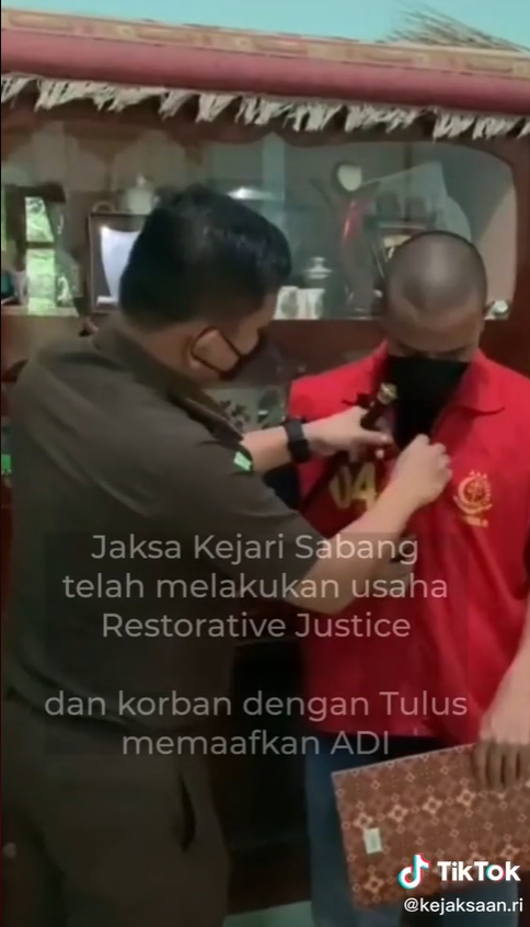 Adi dibebaskan Kejaksaan