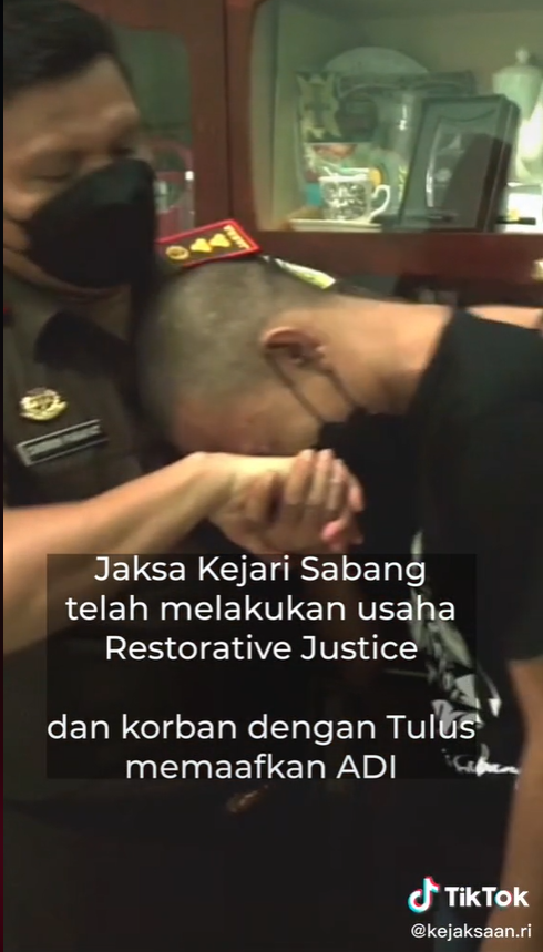 Adi dibebaskan Kejaksaan