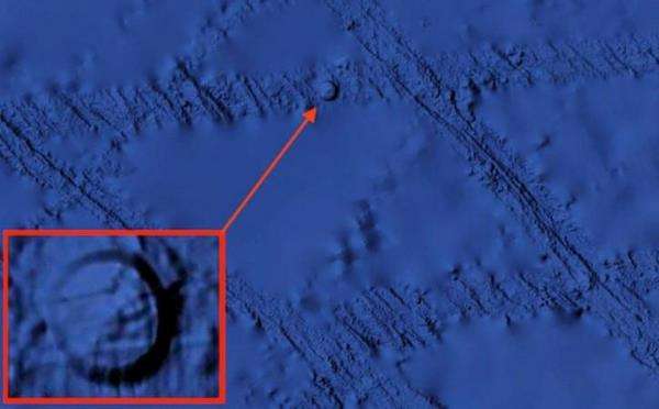 Penemuan UFO di dasar laut melalu Google Earth.