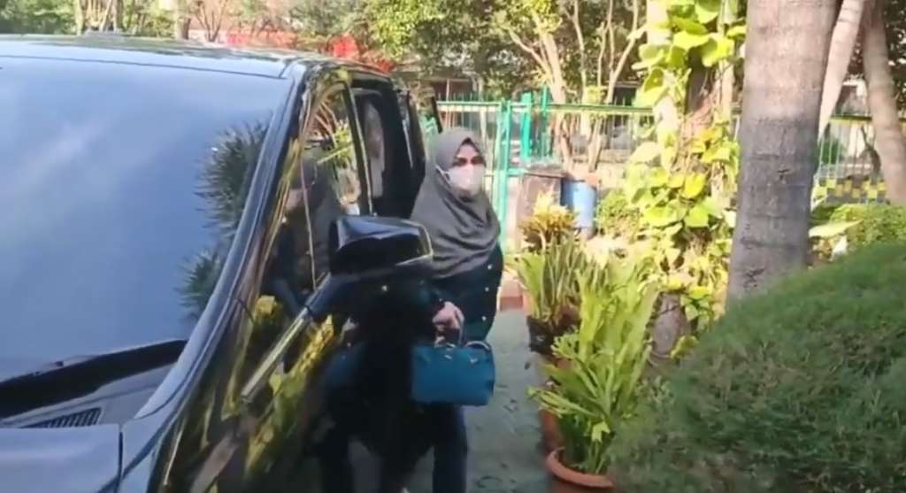 Rumah masa kecil Amy Qanita