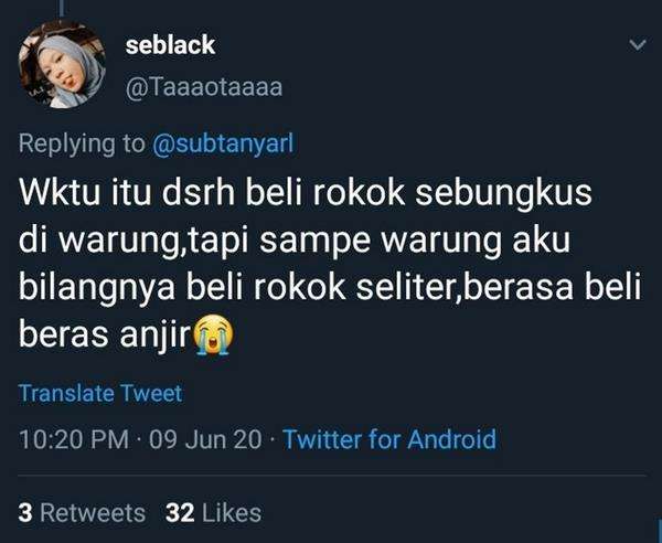 Rokoknya mini kayak butiran beras dong.