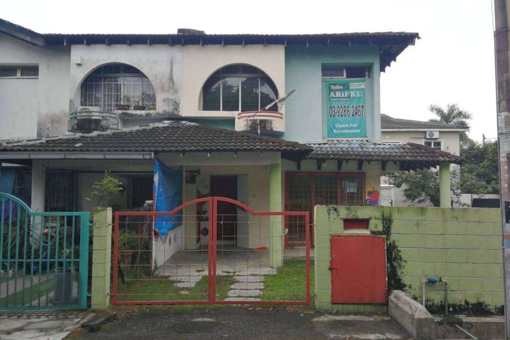 Rumah before