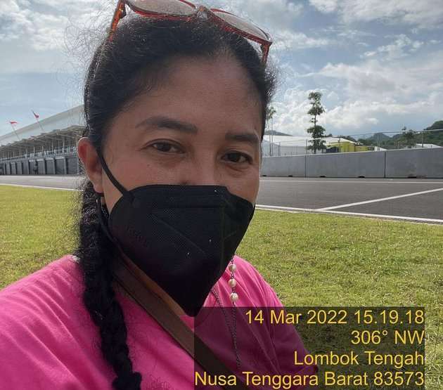 Instagram @rara_cahayatarotindigo