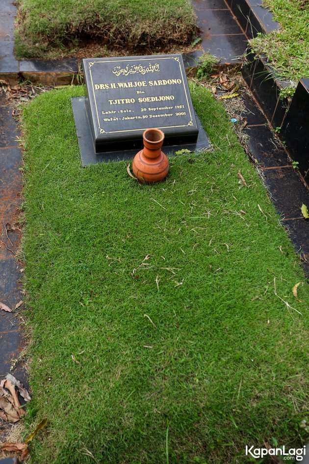makam Dono Warkop