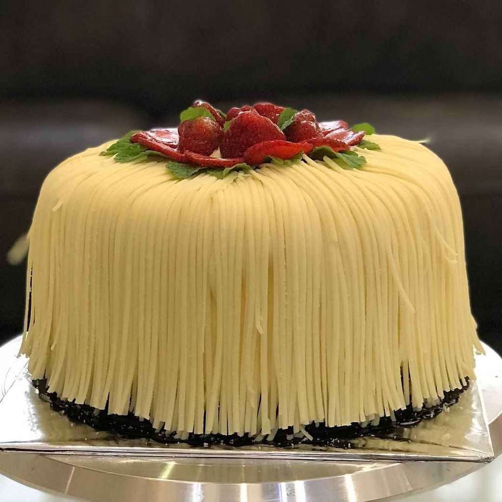 Cuma Ada di Batam, 4 Premium Cake Ini Kelezatannya Nggak Boleh Dilewatkan