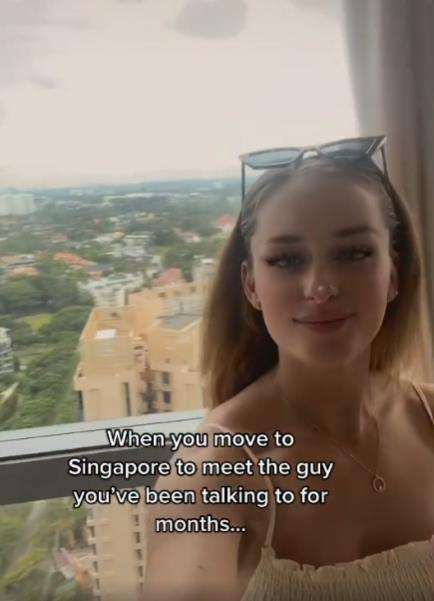 Bule cantik rela pindah ke Singapura tapi dapat kenyataan yang mengejutkan.