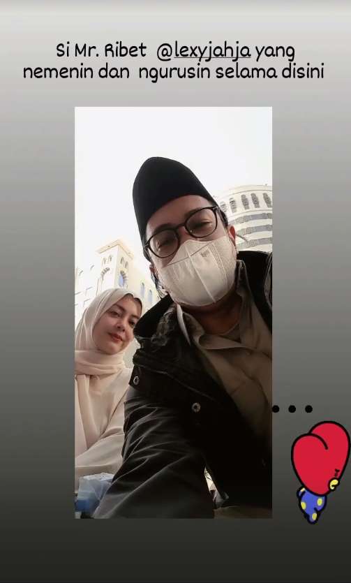 Lulu Tobing berhijab