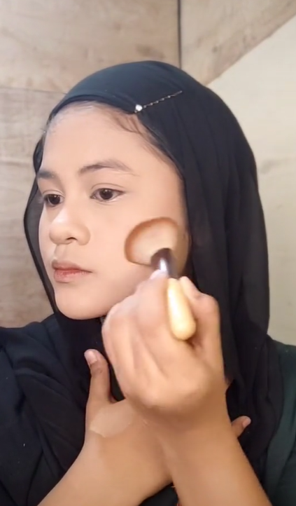 Tutorial Memakai Kontur