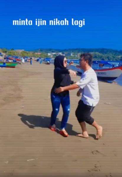 Suami minta kawin lagi, istri langsung kabulkan.