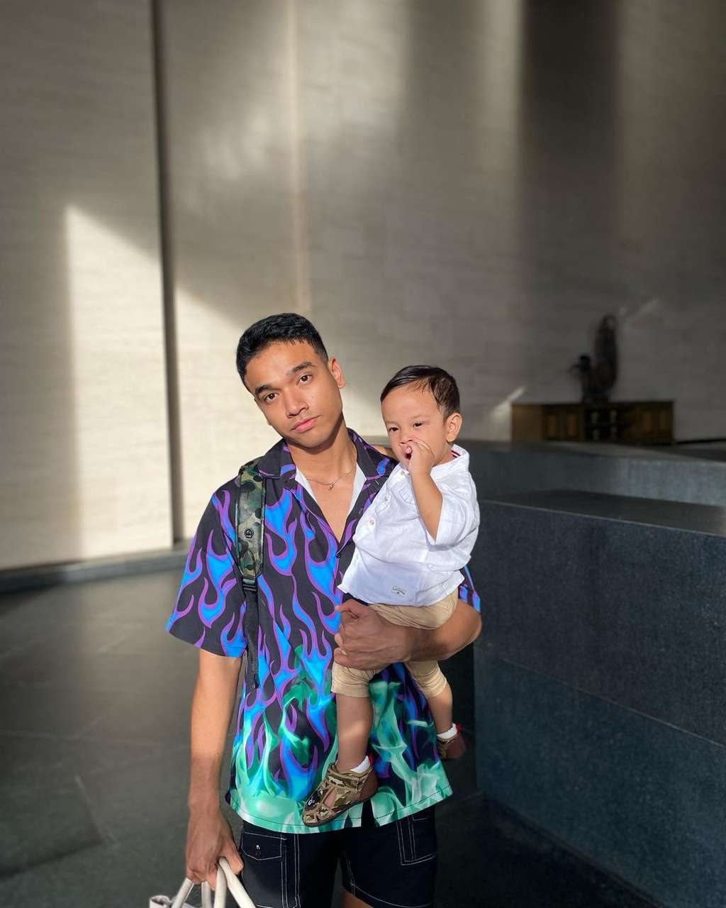 Fadly dan Gala Sky