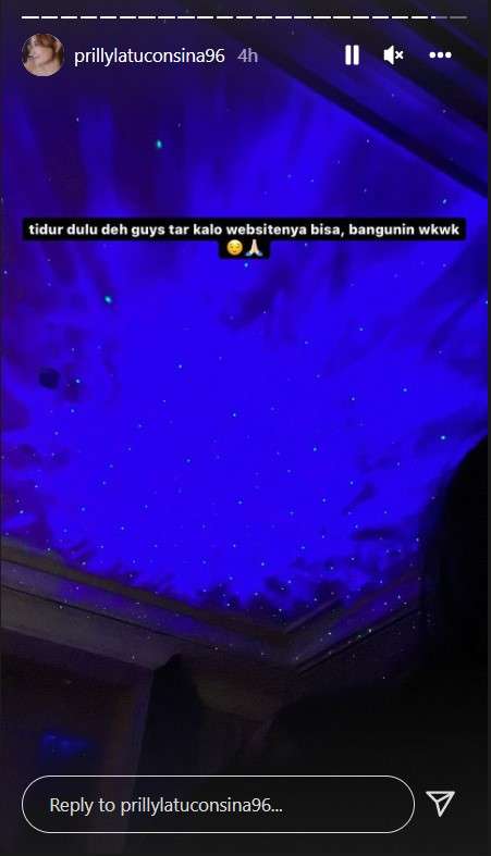 Unggahan Prilly Latuconsina