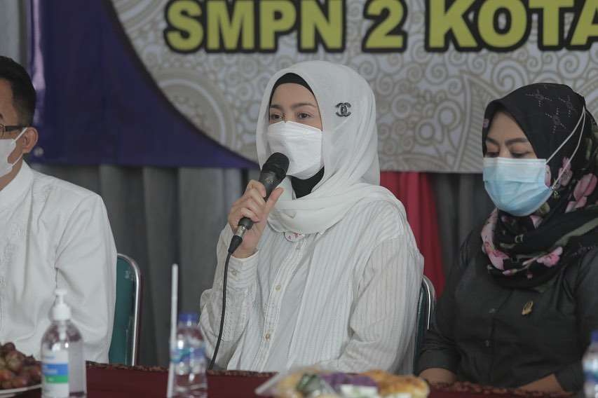 Desy Ratnasari
