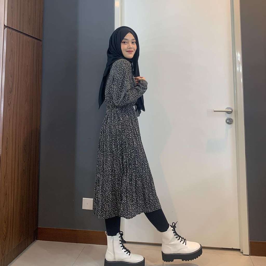 Putri Delina