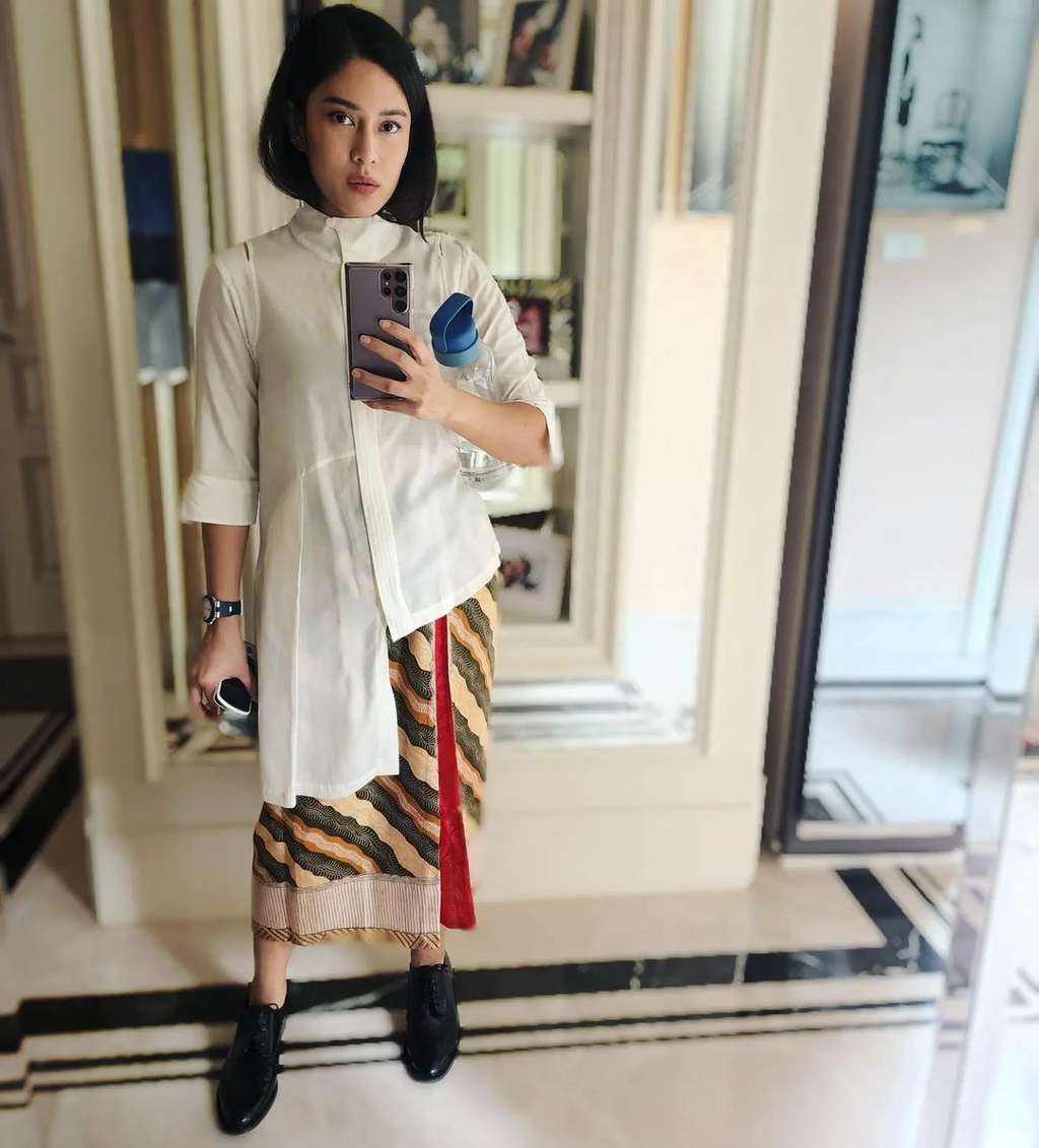 Instagram @therealdisastr