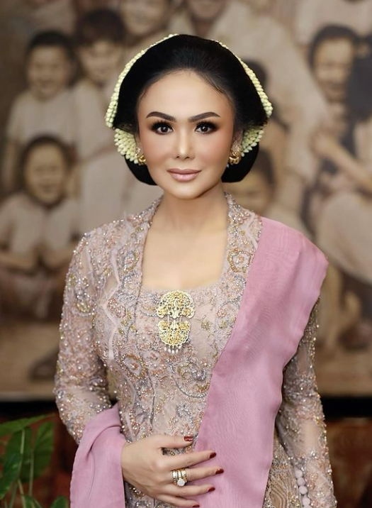 Penampilan Yuni Shara