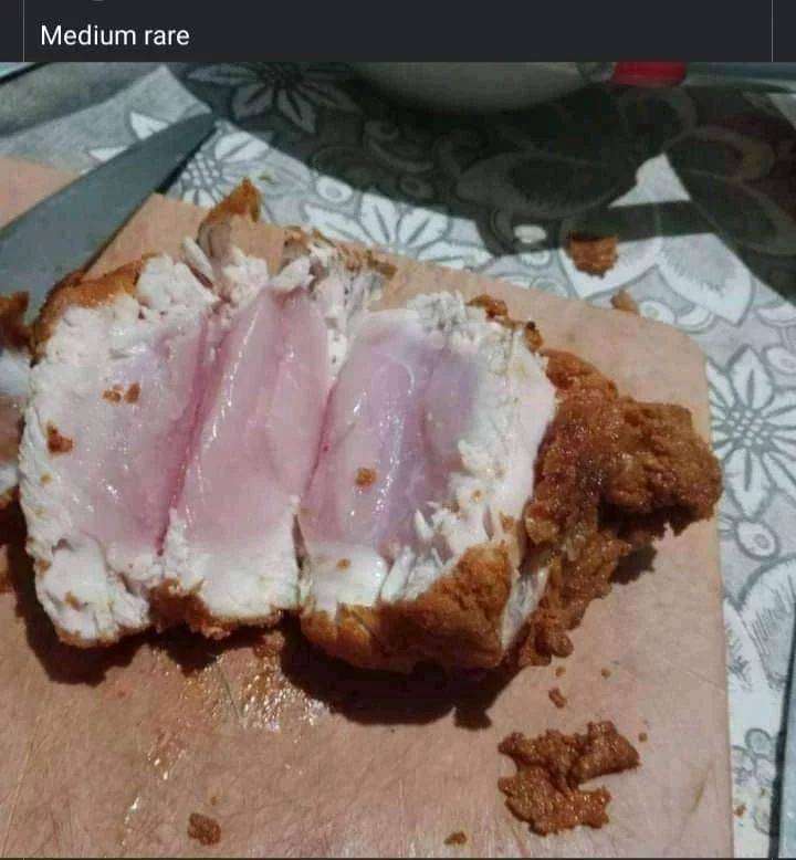 Ayam Masih mentah