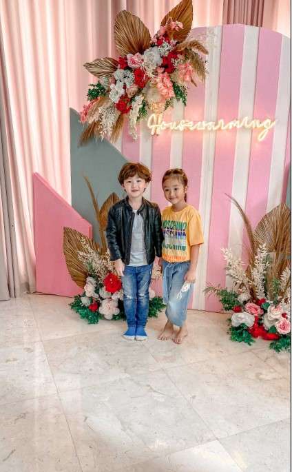 Potret Thalia Putri Onsu dan Keith Xavier