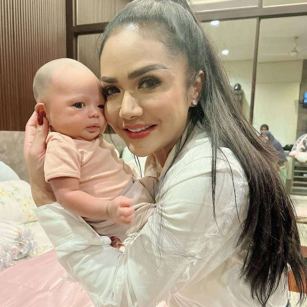 Krisdayanti dan Ameena