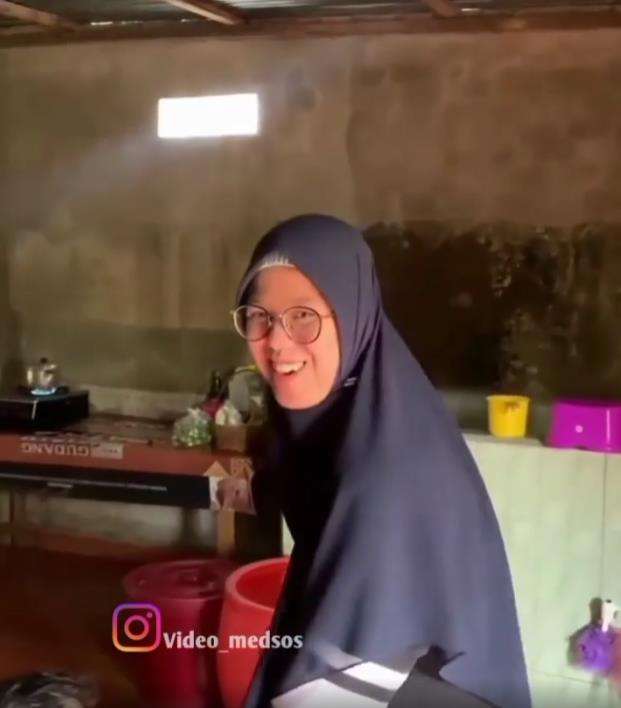 Desain kamar mandi anti-mainstream.