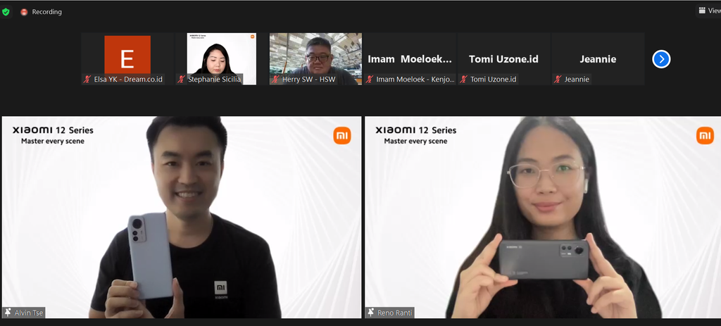 Alvin Tse dan Reno Ranti dalam Press-Con Xiaomi 12 Series Launching