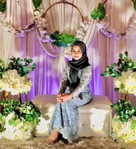 Cerai 10 tahun, wanita ini ajak suaminya rujuk kembali.