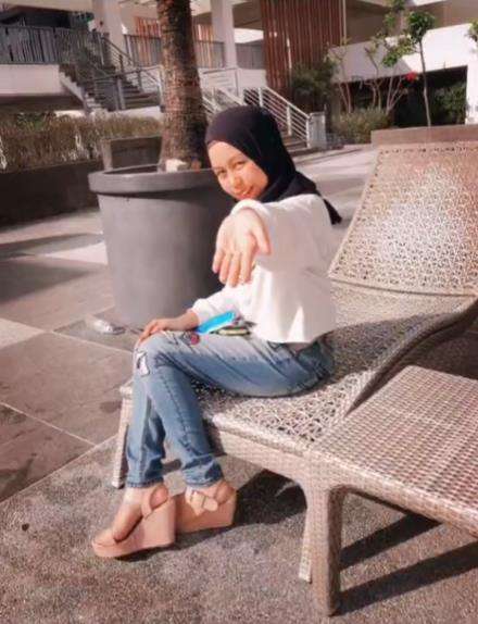Cerai 10 tahun, wanita ini ajak suaminya rujuk kembali.