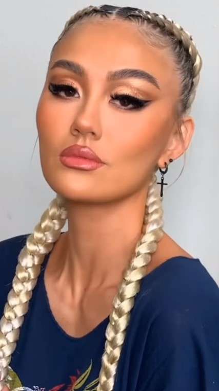 Penampilan baru Agnez Mo