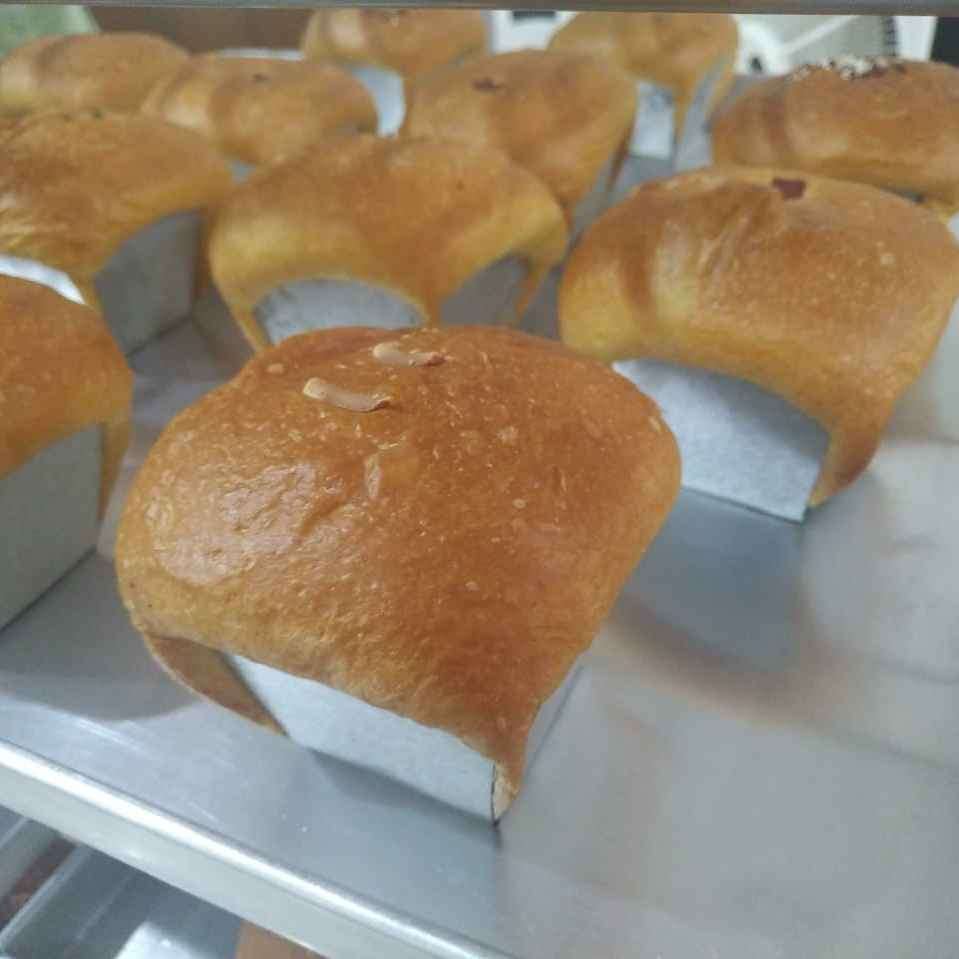 Bermodal Resep Warisan Keluarga, Grannie's Bluder Manjakan Lidah Pecinta Roti Bluder Selama 20 Tahun Bermodal Resep Warisan Keluarga, Grannie's Bluder Manjakan Lidah Pecinta Roti Bluder Selama 20 Tahun