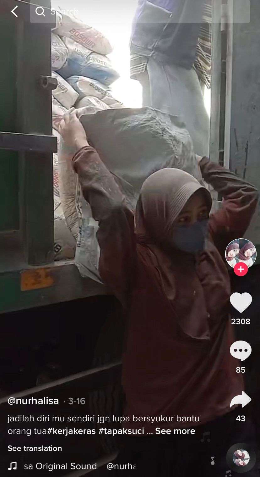 Tiktok @Nurhalisa