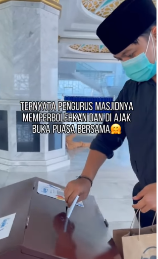 Indahnya Toleransi, Pria Non Muslim Ini Bagikan Momen Diajak Buka Puasa di Masjid
